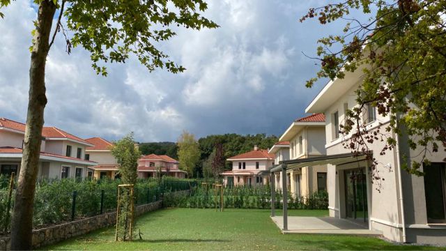 ÖMERLİ KASABA EVLERİ